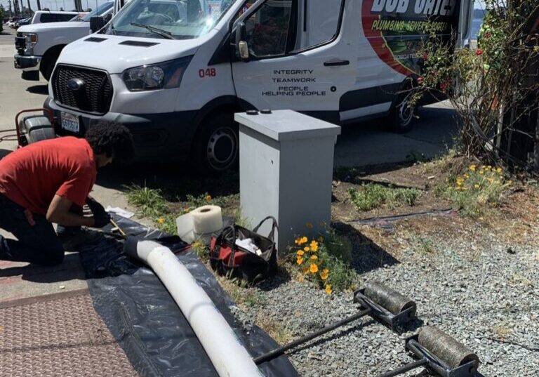 Bob Oates technician preparing a sewer liner before trenchless sewer repair in the Greater Seattle area